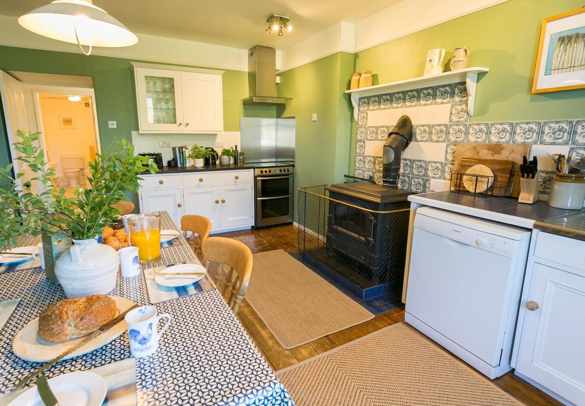 Plas Lligwy Cottage Moelfre Eksteriør billede
